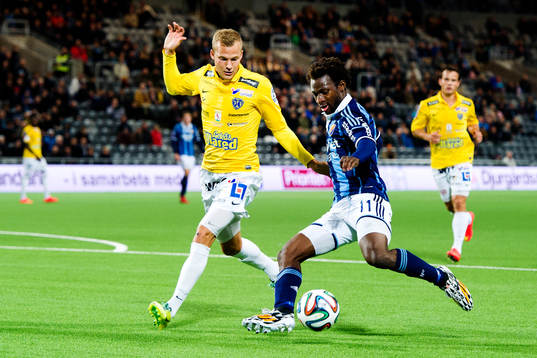 Djurgårdens Amadou Jawo och Falkenbergs Rasmus Sjöstedt