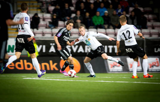 IFK Göteborgs Lasse Vibe mellan Örebro och Göteborg i