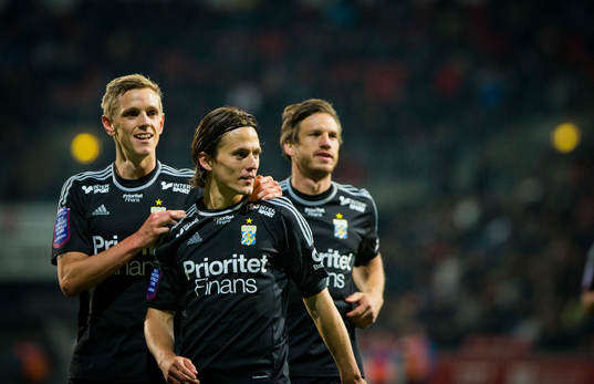 IFK Göteborgs Lasse Vibe gjorde hattrick mot Örebro, på
