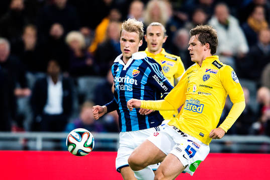 Djurgårdens Sebastian Andersson och Falkenbergs Daniel