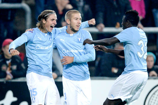 Malmö FFs Pawel Cibicki jublar