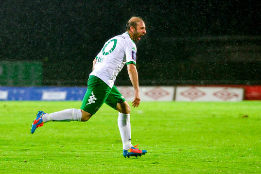 Hammarbys Kennedy Bakircioglu  jublar