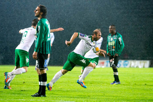 Hammarbys Kennedy Bakircioglu  jublar