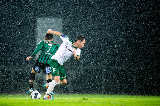 Varbergs Kujtim Bala och  Hammarbys Johan Persson