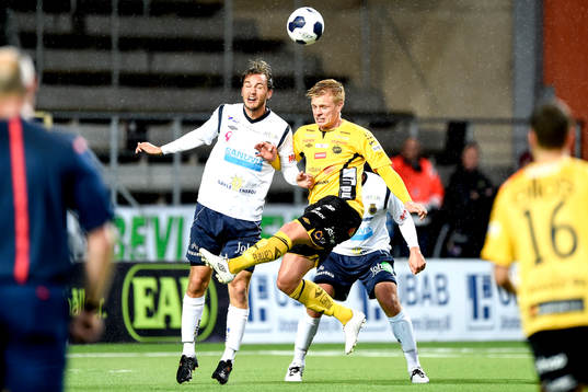 Gefles Skuli Jon Fridgeirsson och Elfsborgs Per Frick