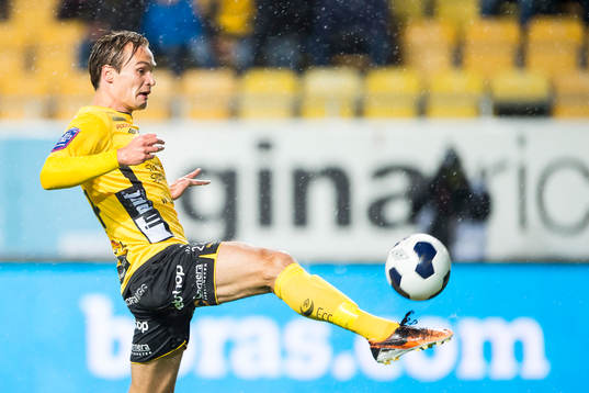 Elfsborgs Viktor Prodell får friläge