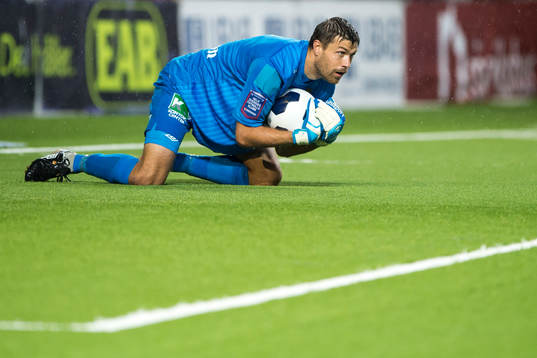 Gefles målvakt Emil Hedvall