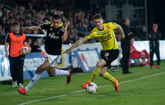 s Nabil Bahoui  i matchen i allsvenskan mellan Mjällby och