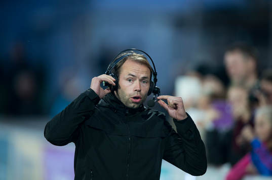 s tränare Andreas Alm i matchen i allsvenskan mellan