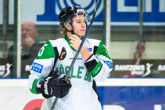 Rögles Jakob Lilja går av planen