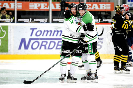 Rögles Taylor Matson jublar