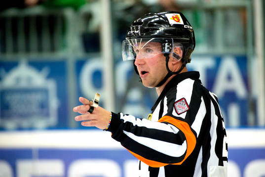 Domare Christoffer Karlsson