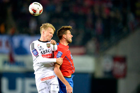 Brommapojkarnas Jacob Une Larsson  och Helsingborgs Mikael