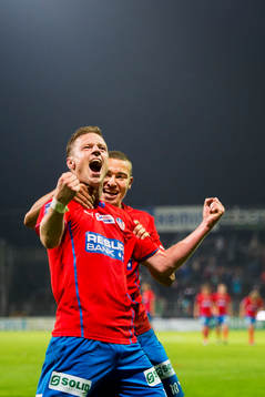 Helsingborgs Arnór Smárason jublar