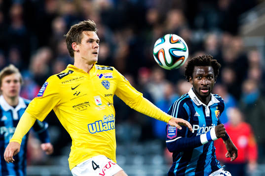 Falkenbergs Daniel Johansson och Djurgårdens Amadou Jawo