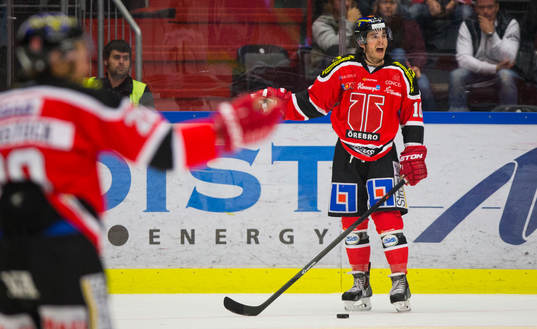 Örebros Derek Ryan deppar