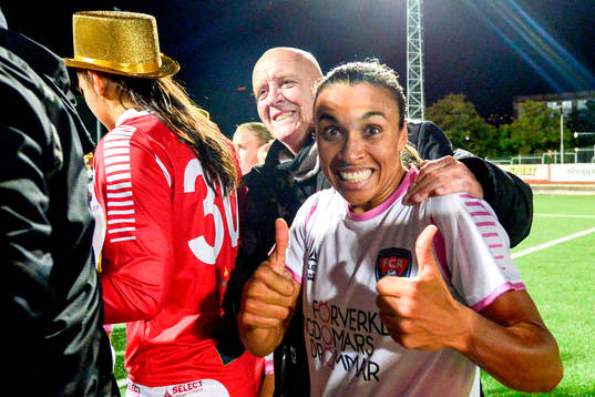 Rosengårds Marta Viera Da Silva jublar