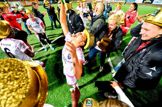 Rosengårds Alexandra Riley jublar