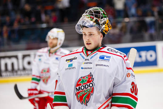 Modos målvakt Linus Ullmark