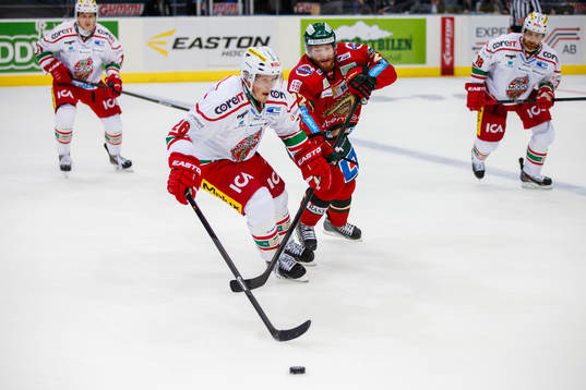 Modos Samuel Påhlsson och Frölundas Robin Figren