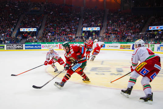 Modos Janos Hari och Frölundas Luke Moffatt