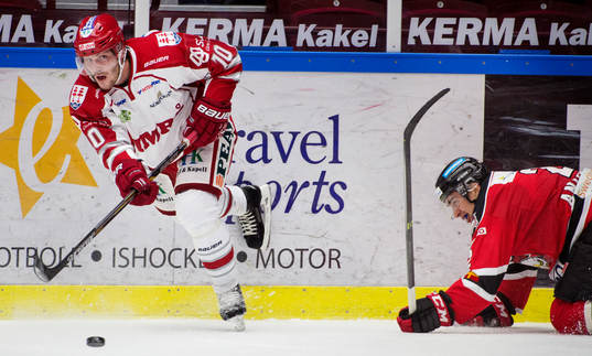 Timrås Johan Persson och Malmö Redhawks Nils Andersson
