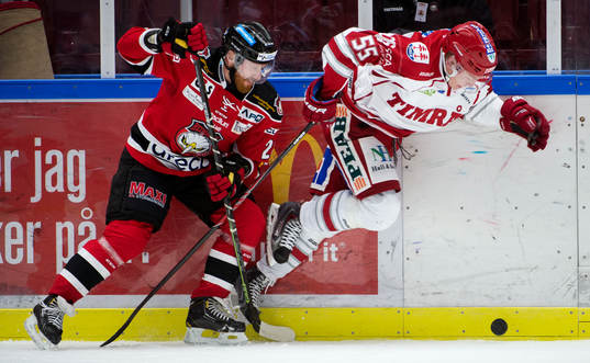 Malmö Redhawks Jens Olsson och Timrås Andreas Borgman