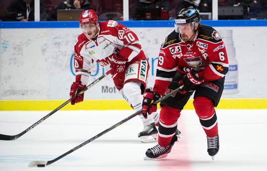 Malmö Redhawks Colin Stuart och Timrås Johan Persson