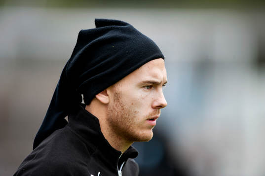 Malmö FFs Magnus Eriksson med en snygg mössa när Malmö
