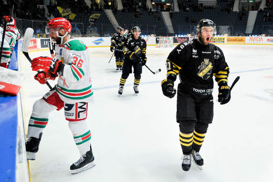 Bläddra bland fler bilder av Ishockey, Hockeyallsvenskan, AIK-Mora