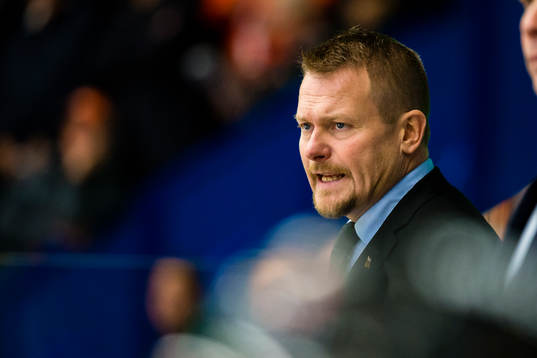Luleås tränare Joakim Fagervall skriker