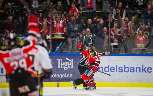 Örebros Tomas Skogs gör 5-4
