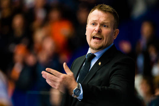 Luleås tränare Joakim Fagervall skriker
