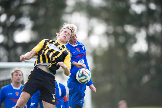 IFK Hässleholms Filip Ranmo i matchen i division 3 mellan