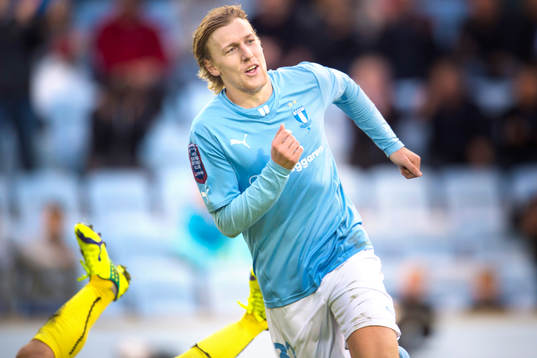 Malmö FFs Emil Forsberg jublar
