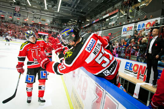 Örebros Daniel Viksten gör 4-1 och jublar