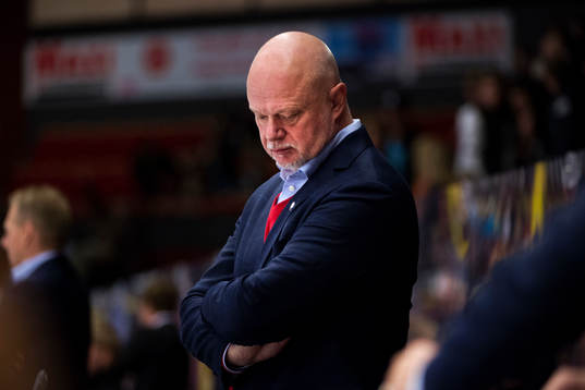 Linköpings huvudtränare Roger Melin deppar