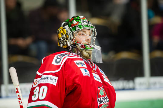Modos målvakt Linus Ullmark