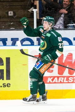 Färjestads Per Åslund jublar