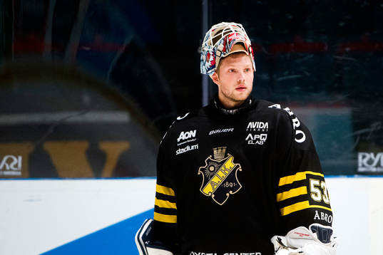 s målvakt Christian Engstrand