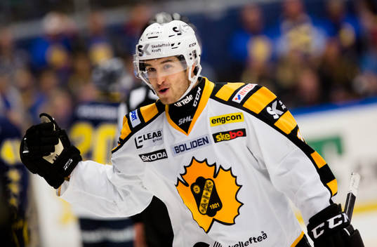 Skellefteås Andrew Calof jublar