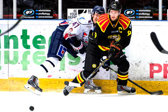 Linköpings Oscar Sundh och Brynäs Niclas Andersén