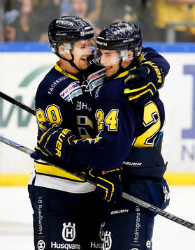 s Ted Brithén och Erik Christensen jublar