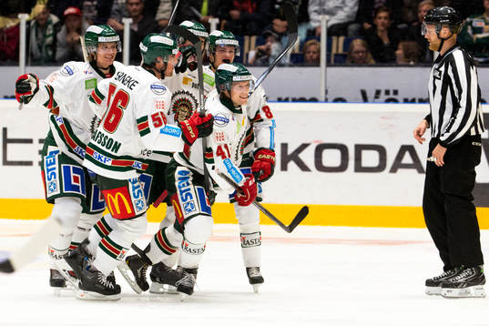 Frölundas Mathis Olimb reducerar till1-1 och jublar