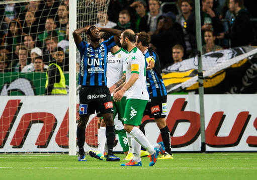 Sirius Moses Ogbu tar sig för huvudet