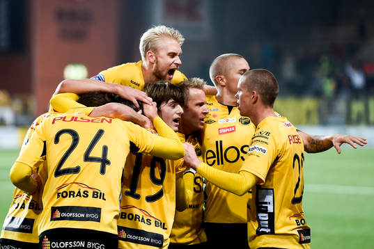 Elfsborgs spelare jublar