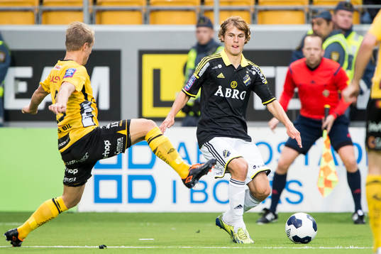 s Sam Lundholm