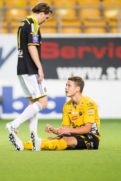 Elfsborgs Viktor Claesson deppar