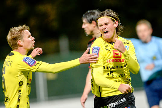 Halmstads Marcus Antonsson jublar