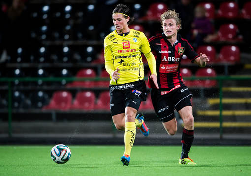 Brommapojkarnas Carl Starfelt och Halmstads Marcus Antonsson